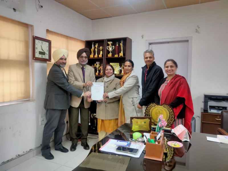 Gyan Setu Think Tank and PGGC-11 sign a MOU